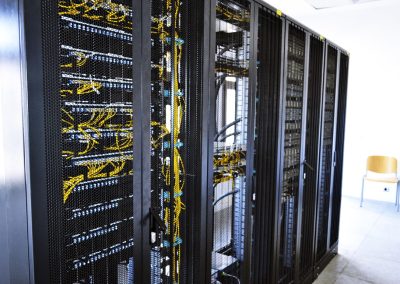 Instalación eléctrica de BT en torre de control TWR. Aeropuerto de Gran Canaria, España