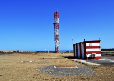 Instalación eléctrica de BT en ILS. Aeropuerto de Gran Canaria, España