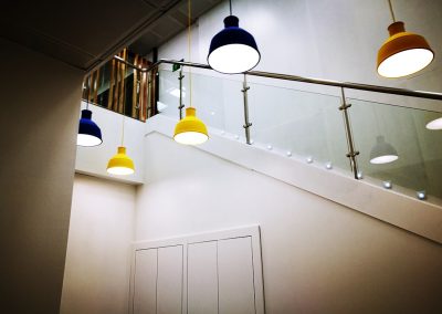 Instalación eléctrica oficina bancaria Caixabank 3542 León y Castillo. Calle León y Castillo, Arrecife, Lanzarote, España