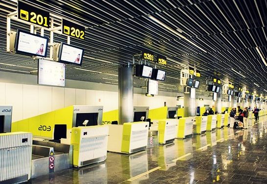Infraestructura básica para alimentación de elementos de información general. Aeropuerto de Gran Canaria, España