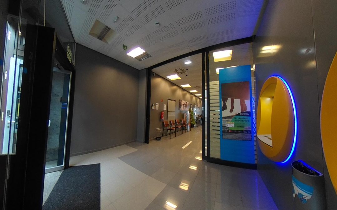 Regularización de instalación eléctrica
  oficina bancaria Caixabank 7112 O’DALY. La Palma