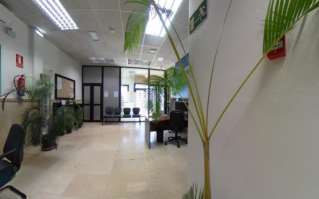 Regularización de instalación eléctrica
  oficina bancaria Caixabank 7115 TIJARAFE. La Palma