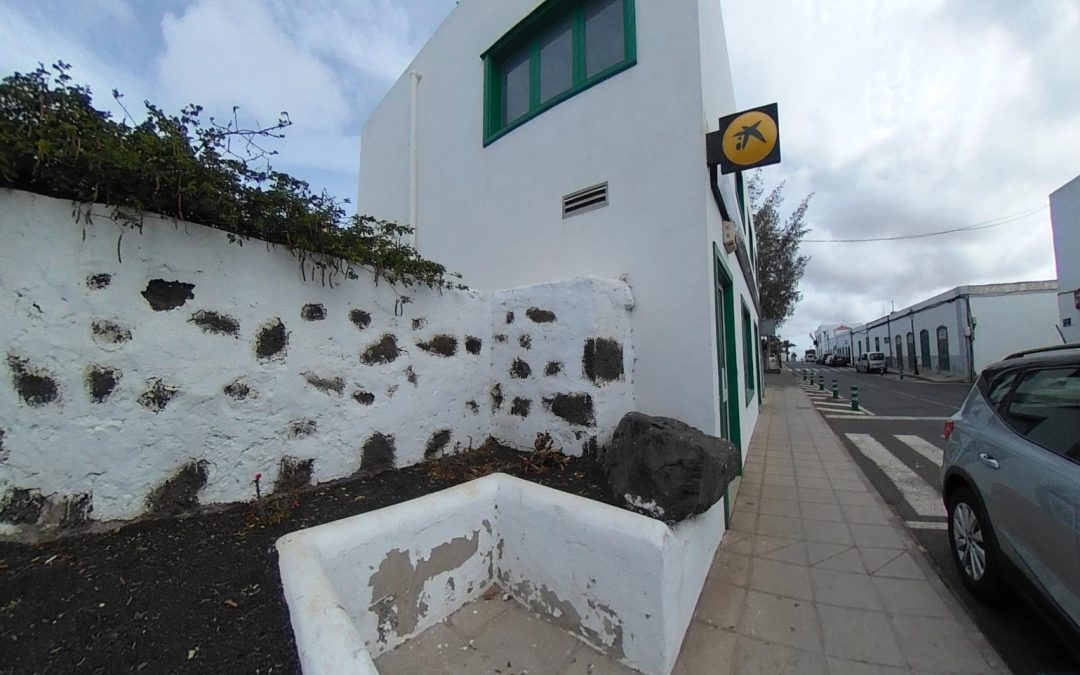Regularización de instalación eléctrica
  oficina bancaria Caixabank 6932 TINAJO. Lanzarote